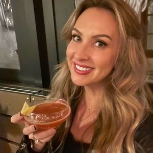 Meet your Posher, Sara